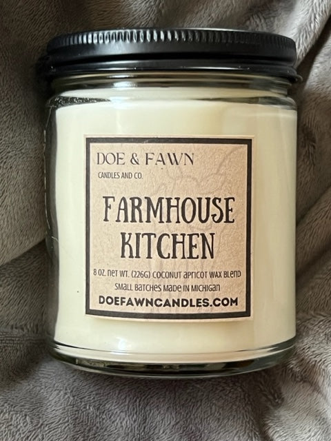FARMHOUSE KITCHEN / 8 oz. clear jar w/ black lid